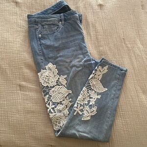 Jeans with embroidery white cute and stretch